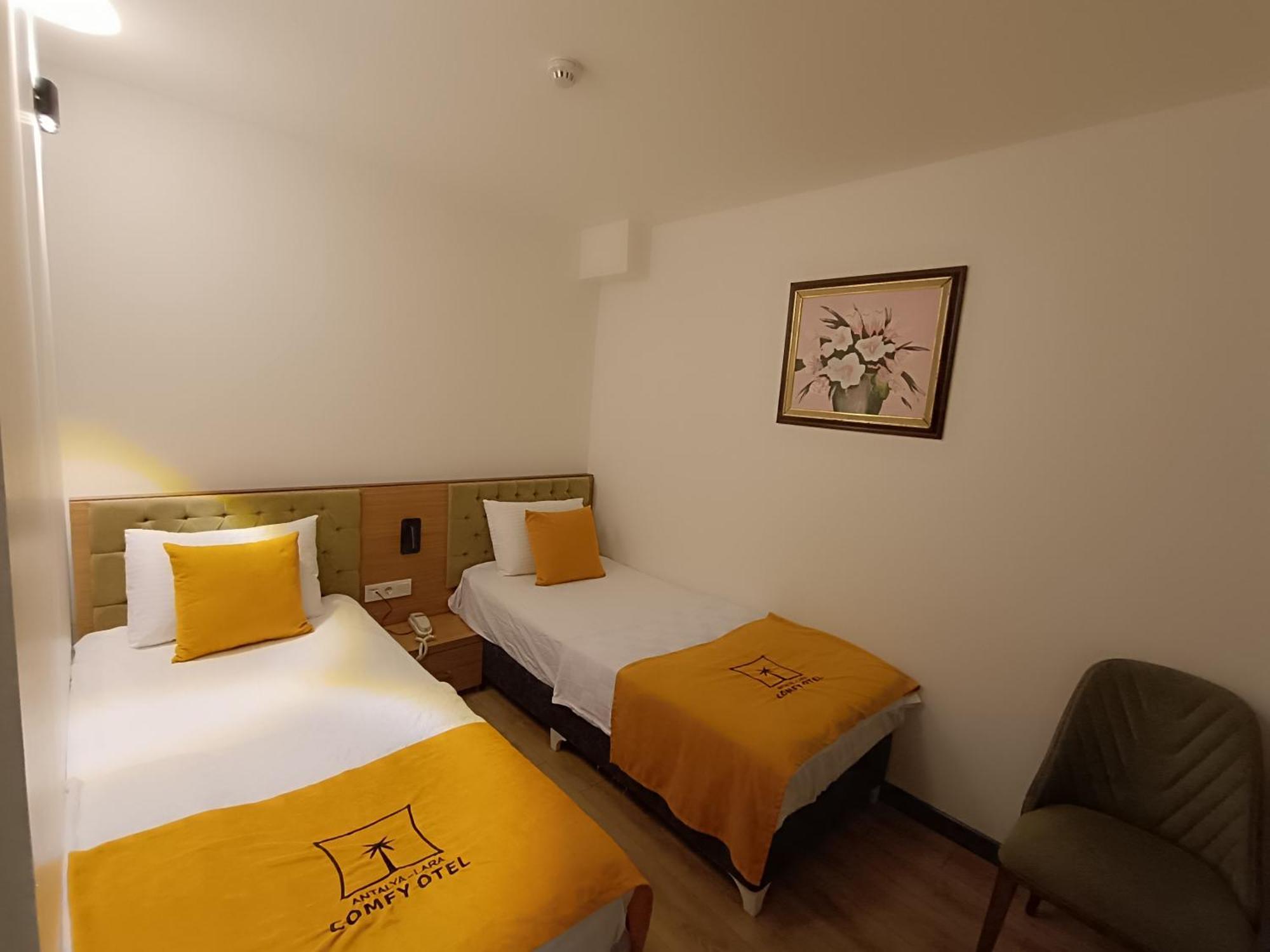 Comfy Otel Antalya Lara Exterior foto